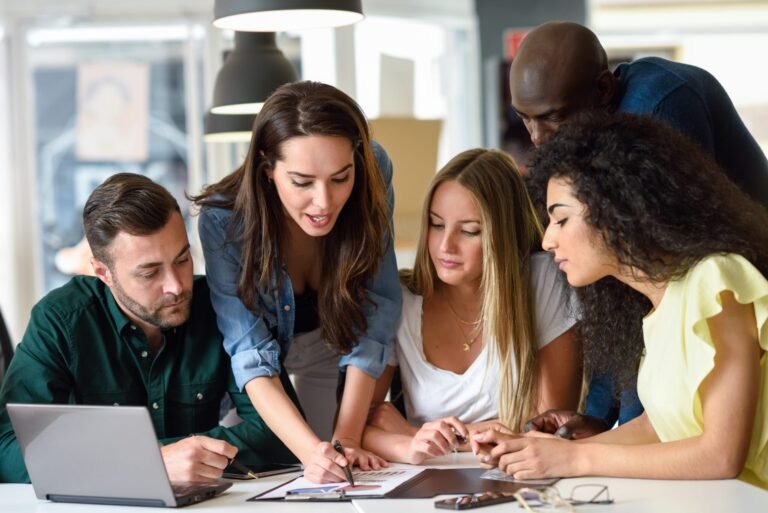 Online Learning vs Traditional Learning